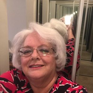 Meet your Posher, Kathyrn